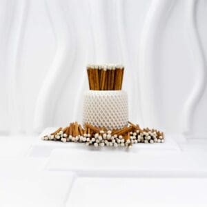 9.5 cm Wooden Matches – Cinnamon with White Tips