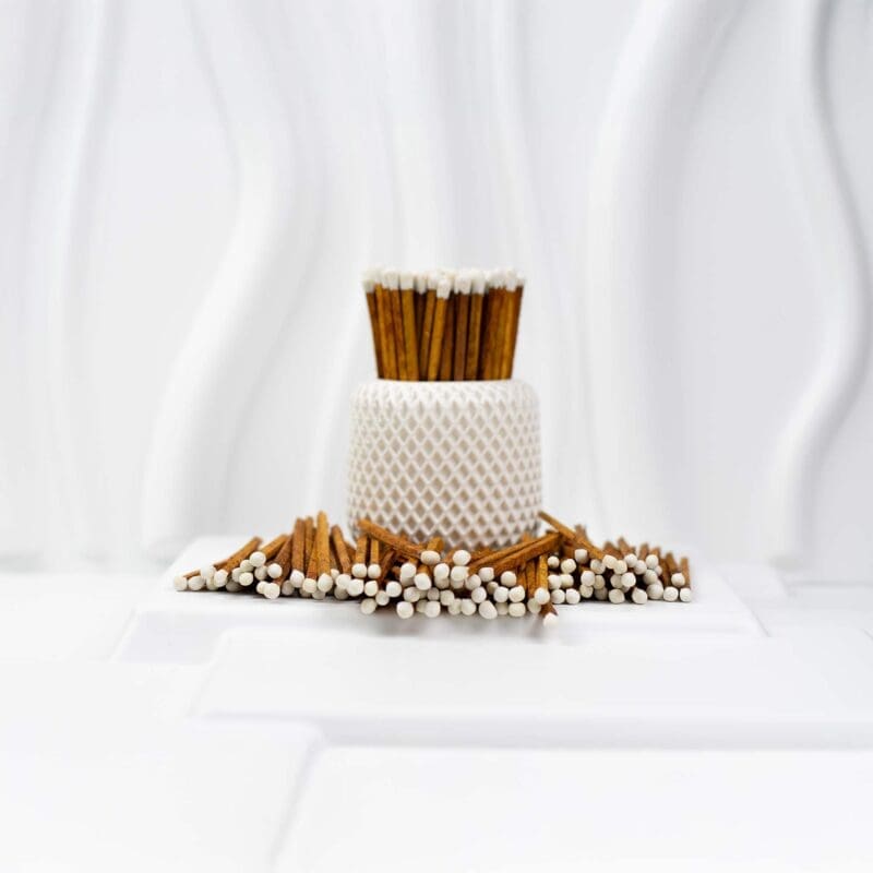 9.5 cm Wooden Matches – Cinnamon with White Tips