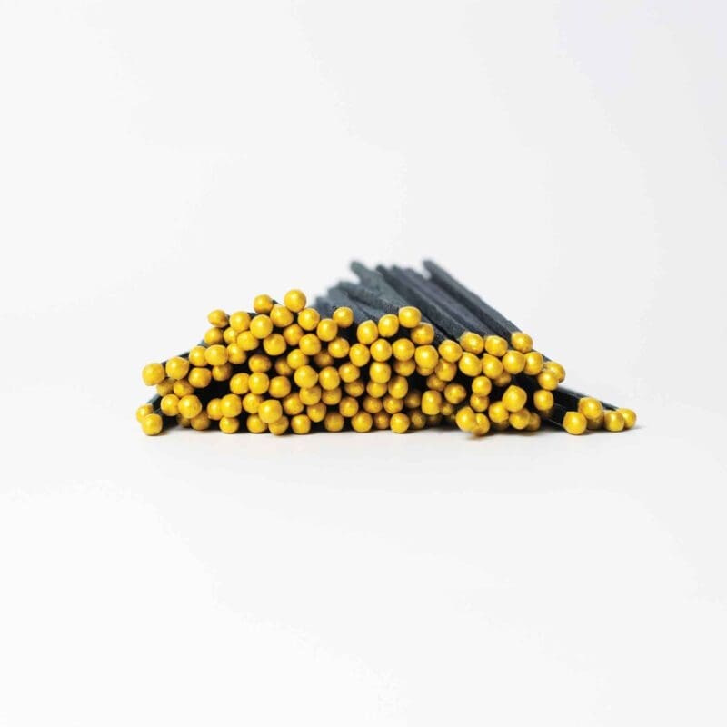 4.8 cm Black + Gold Head Wooden Matches Elegant black and gold-headed matches in a glass jar, stylish 4.8 cm match set for candles and fireplace, minimalist black and gold matches as a gift